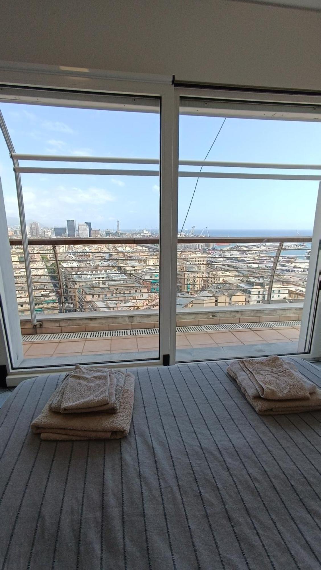Attico Con Vista Su Genova Apartment Exterior photo